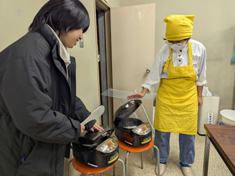 ご飯が炊いた様子