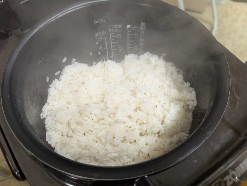 炊き上がったご飯