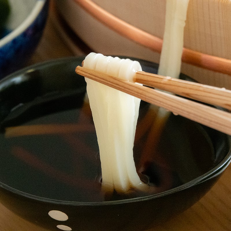 お手軽たらいうどん5食（つゆ・わかめ付）